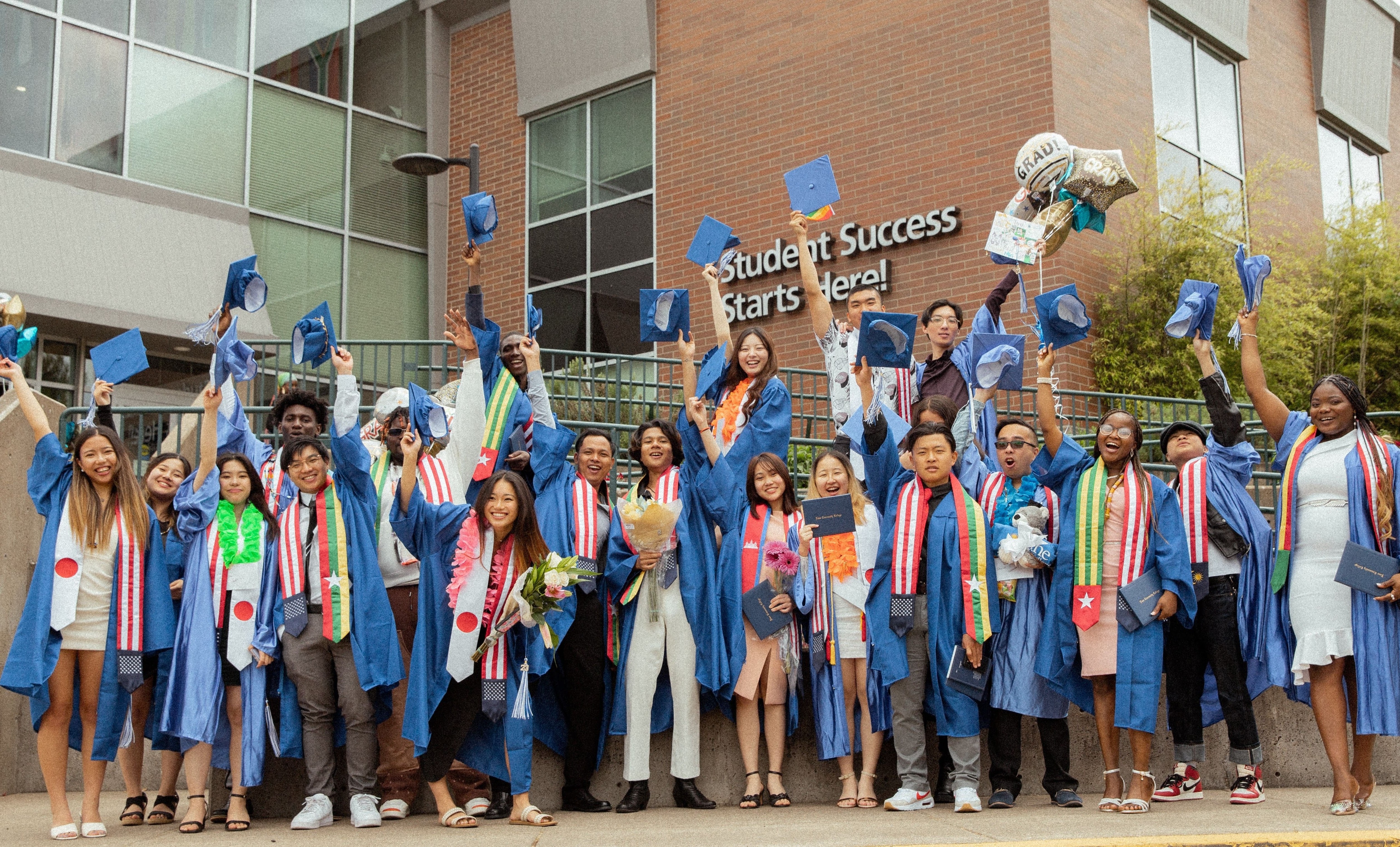 正社員 営業 管理・事務 オフィス求人イメージ