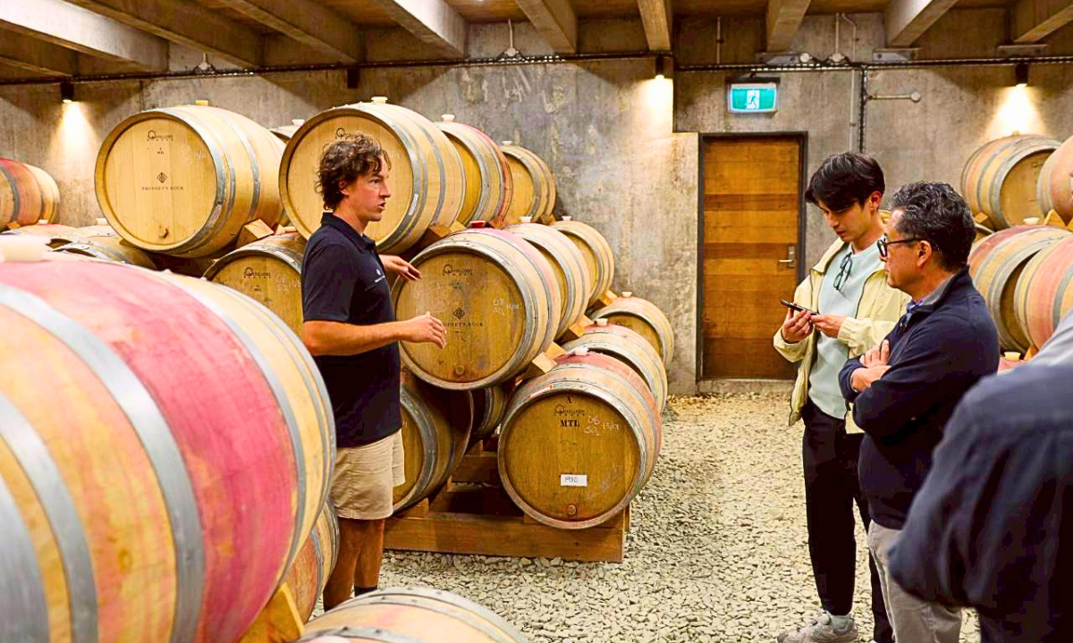 アンズコフーズワカヌイ株式会社 ｜ワカヌイ グリル ダイニング バー 東京 の正社員 キッチン ホール 店舗の求人情報イメージ2