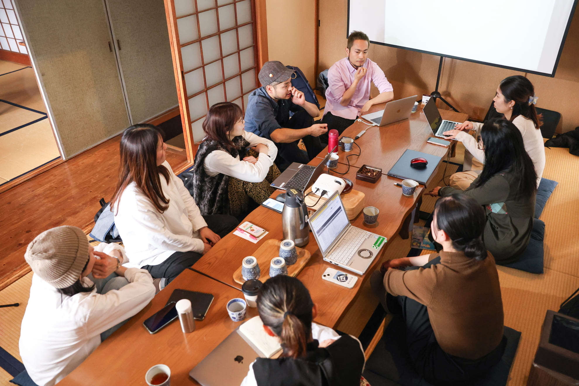 株式会社行雲 小売店舗店長候補・飲食店舗シェフ、キッチンスタッフの正社員 料理長 キッチンスタッフ 接客 店長・店長候補 店舗の求人情報イメージ2