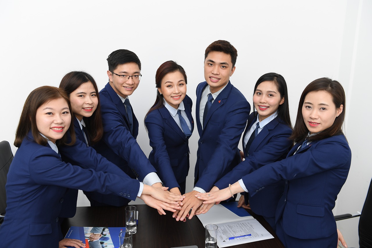 正社員 カスタマーサクセス・カスタマーサービス 店舗 オフィス求人イメージ