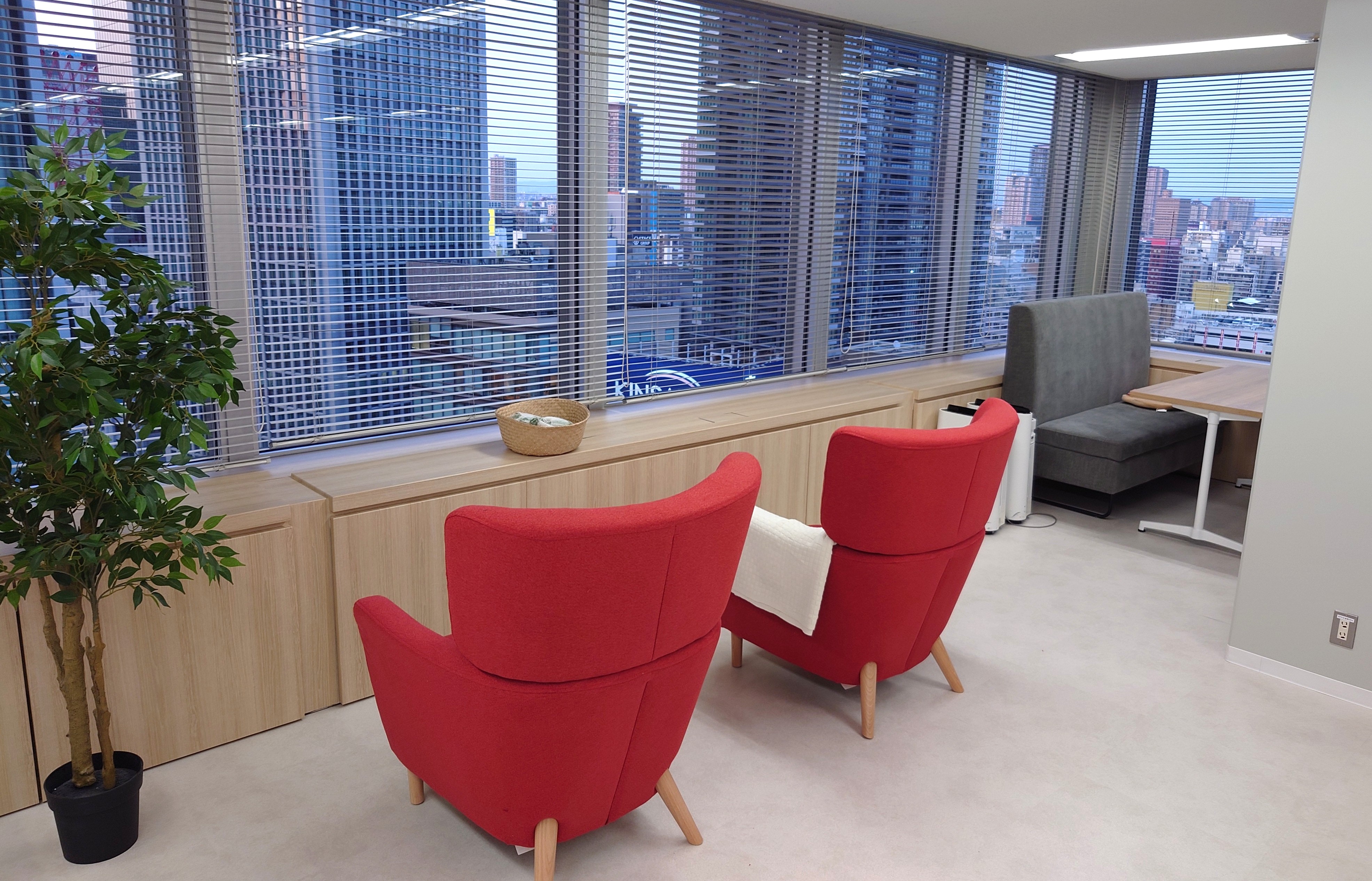 株式会社大阪エル・シー・センター 事務の正社員 カスタマーサクセス・カスタマーサービス 管理・事務 オフィスの求人情報イメージ3