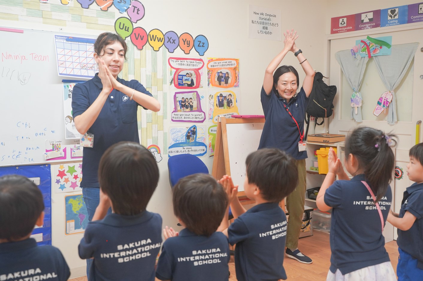 関西国際学園 全国各地・保育スタッフの正社員 教師・講師 教室 オフィスの求人情報イメージ3