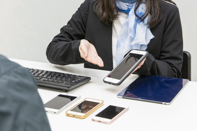 契約社員 接客 店舗求人イメージ