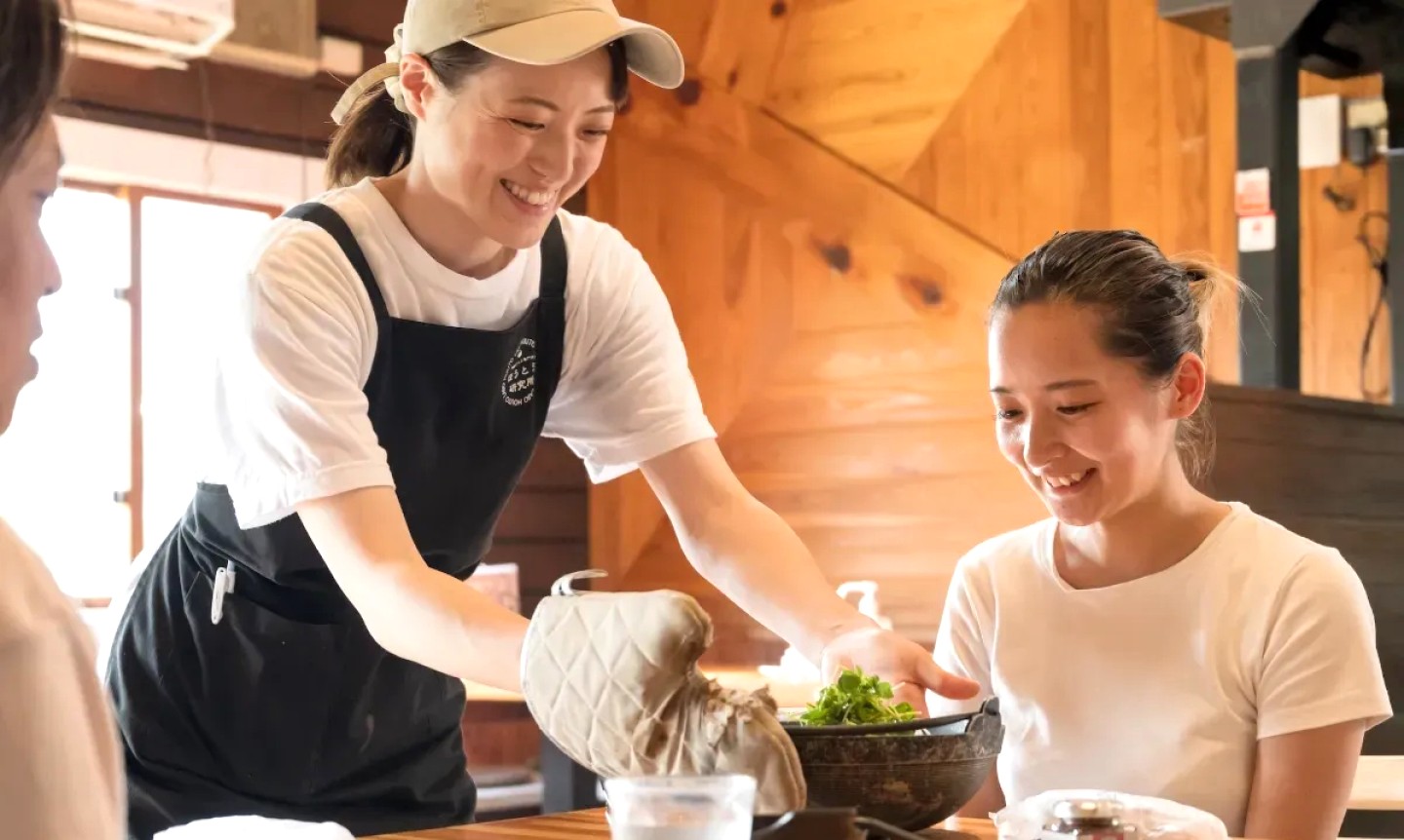 株式会社クリエイティブリゾート ｜飲食店総合職の正社員 店長・マネージャー候補（飲食） キッチン ホール 店舗の求人情報イメージ5