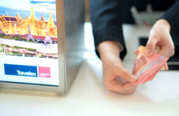 トラベレックスジャパン株式会社 ｜外貨両替スタッフ（新卒／第二新卒採用）の正社員 その他（空港・観光関係） 店舗の求人情報イメージ3