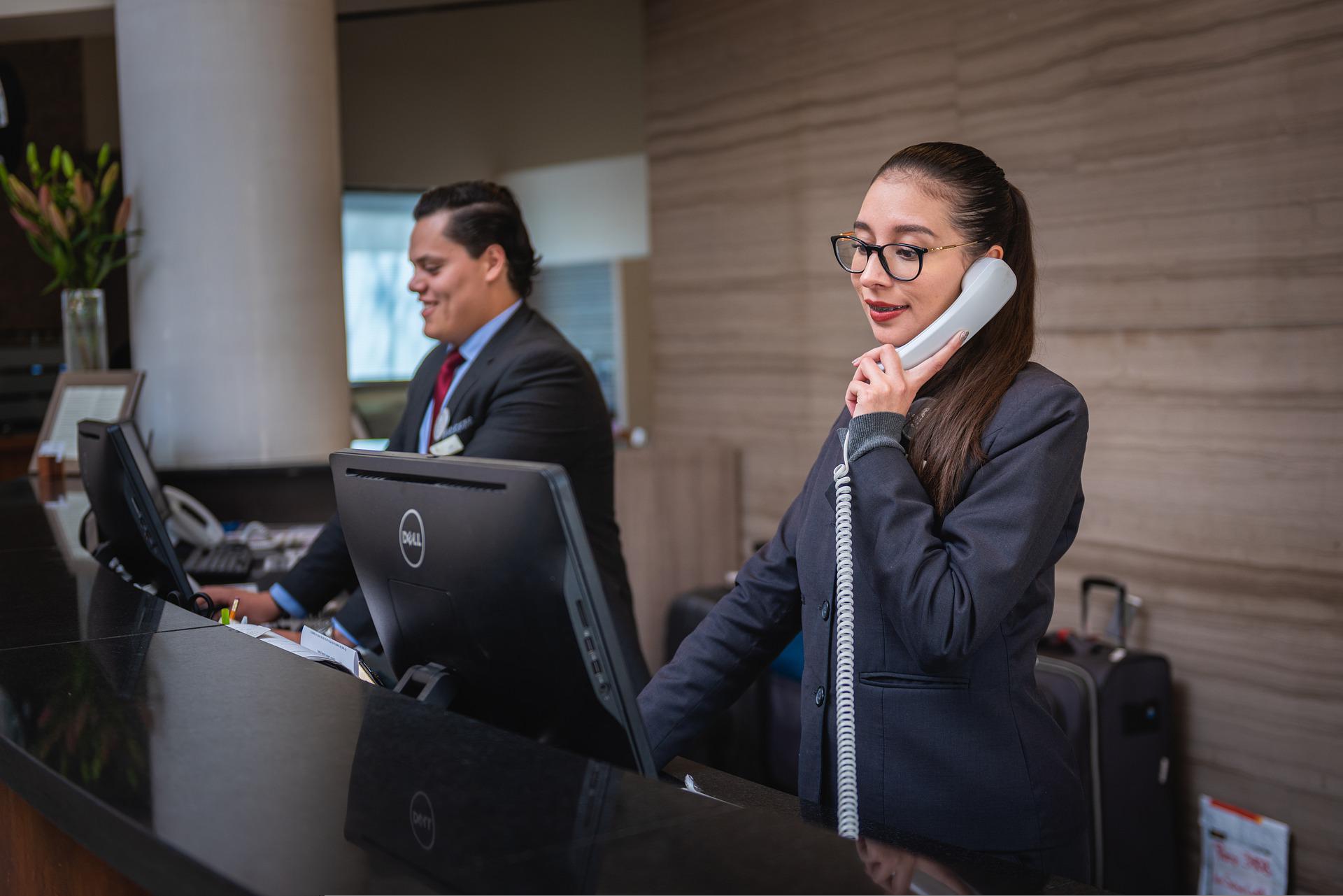 正社員 接客 その他 宿泊求人イメージ