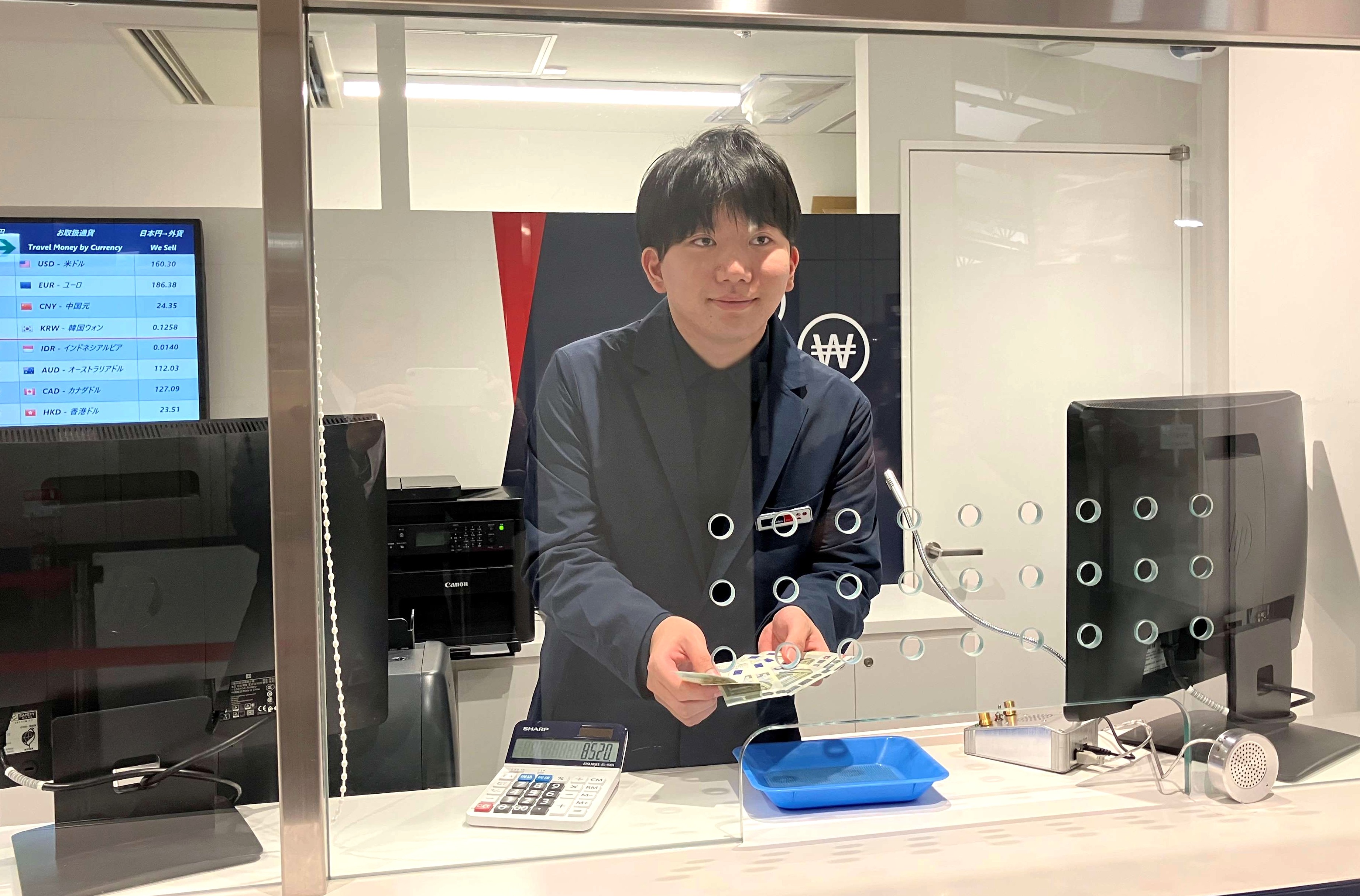 トラベレックスジャパン株式会社 ｜外貨両替スタッフ（中途採用）の正社員 その他（空港・観光関係） 店舗の求人情報イメージ3