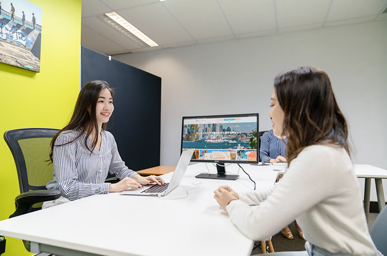 正社員 コンサルタント 接客 オフィスの求人情報イメージ2