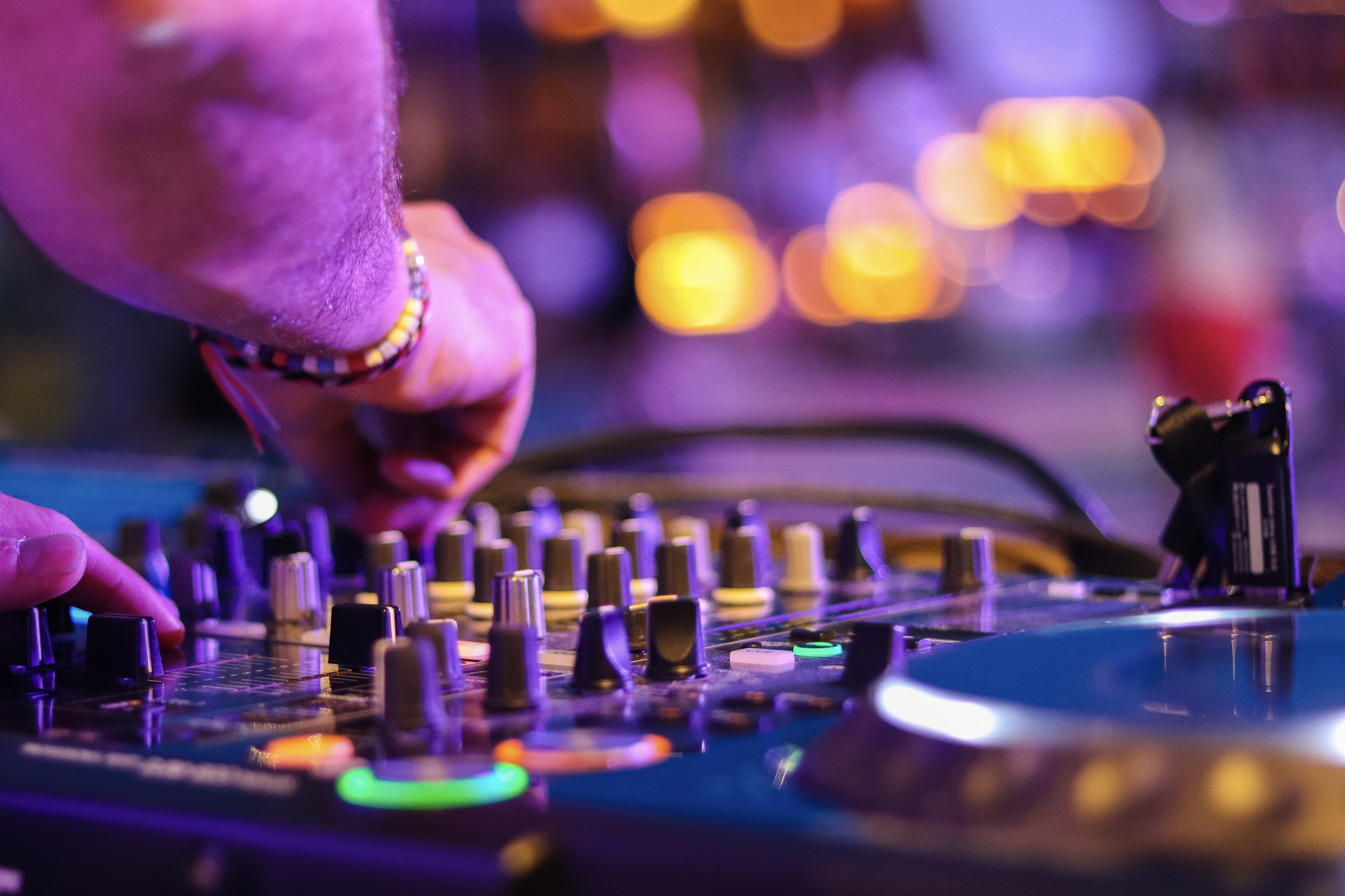 正社員 店舗の求人情報イメージ2